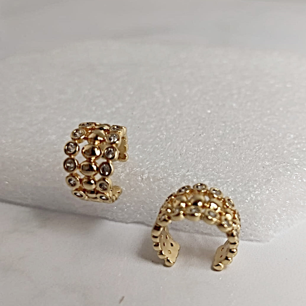 Earcuff circones blancos dorado para mujer