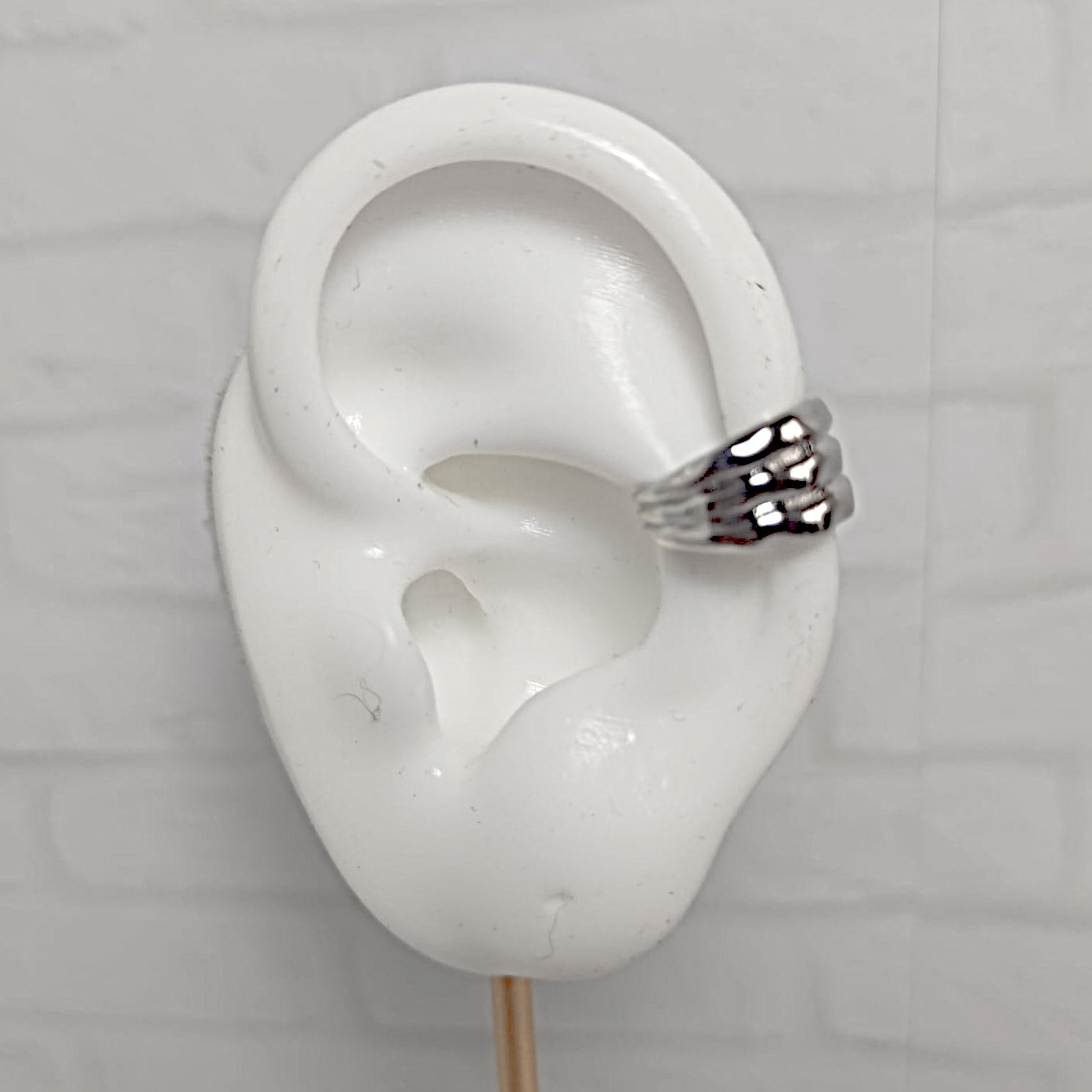 Earcuff líneas plateado para mujer