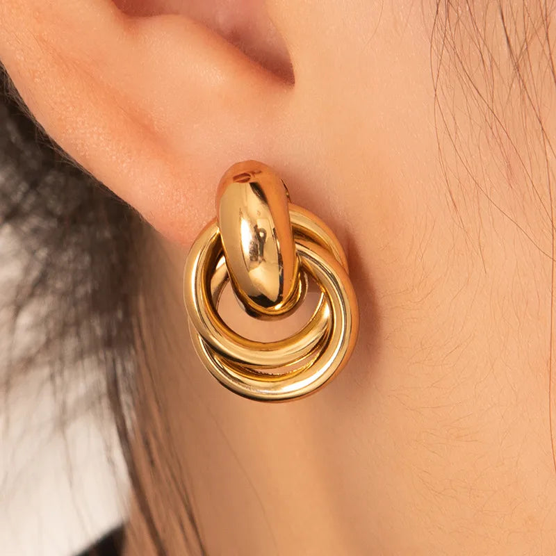 Aretes Aros Dorados Entrelazados