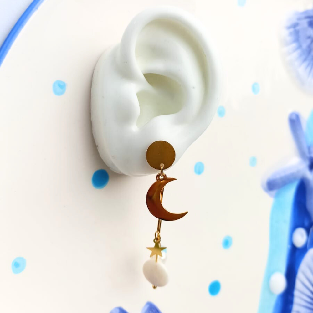 Aretes Luna y estrella Nácar