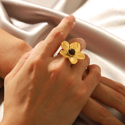 Anillo ajustable Dorado Flor de Cerezo con piedra Ojo de Tigre