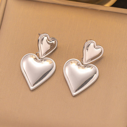 Aretes de corazones dobles modernos | Elegancia y estilo romántico