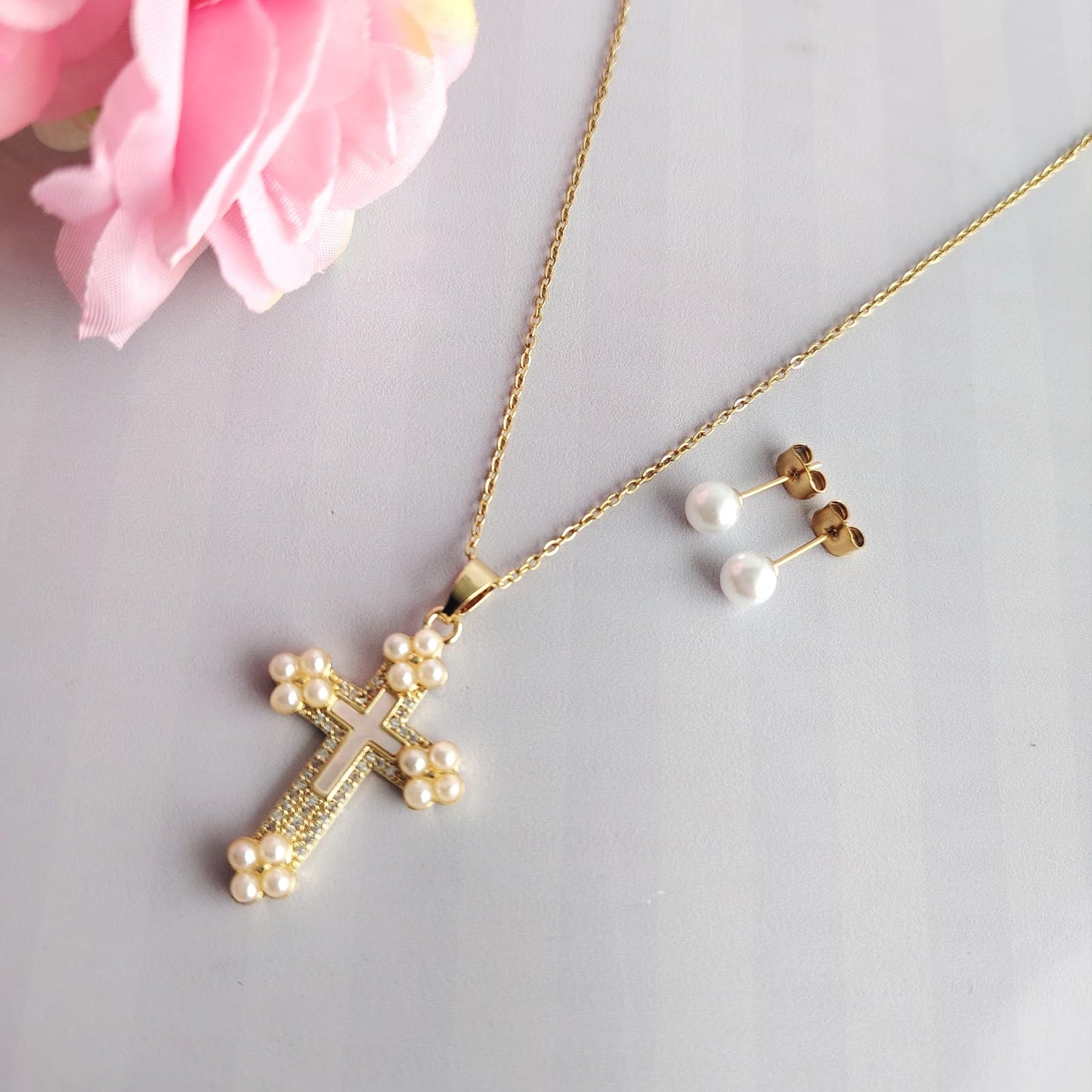 Cadena Cruz para mujer con topos, joyas religiosas