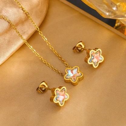 Set Collar y Aretes Estrella Blanca en Acero Inoxidable año Oro 18K