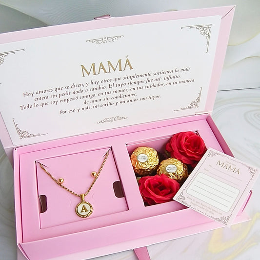 Caja Regalo para Mamá Collar Letra inicial chocolates y rosas
