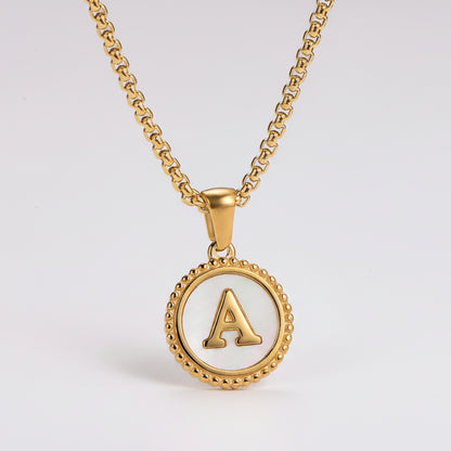 Collar con Letra Inicial A en Acero Inoxidable 304 Baño Oro 18K