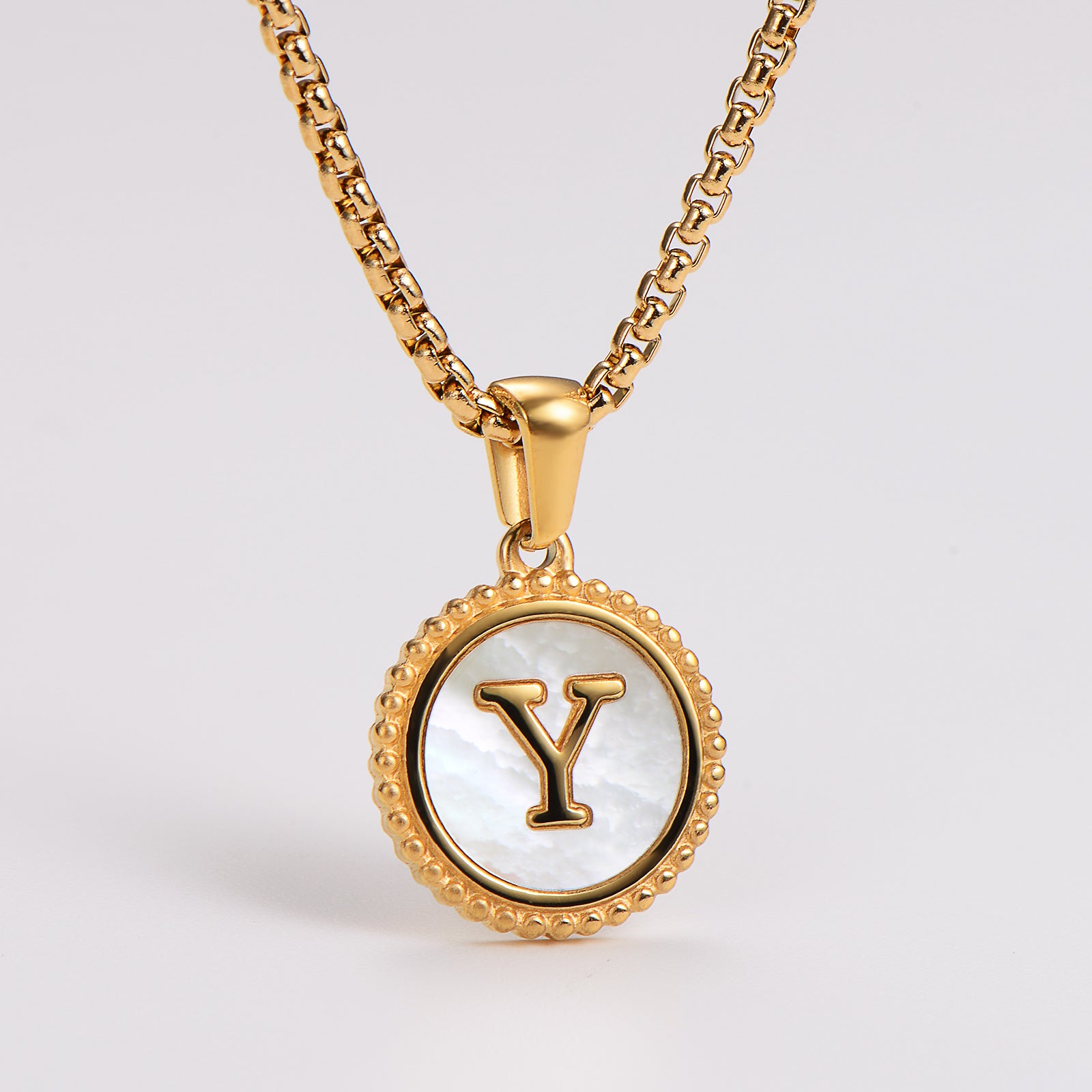 Collar con Letra Inicial Y en Acero Inoxidable 304 Baño Oro 18K