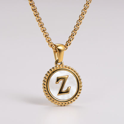 Collar con Letra Inicial Z en Acero Inoxidable 304 Baño Oro 18K