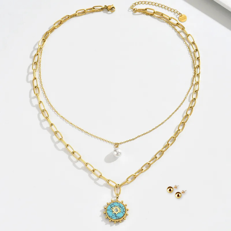 Collar Doble con Dijes Turquesa y Perla + Topos Dorados