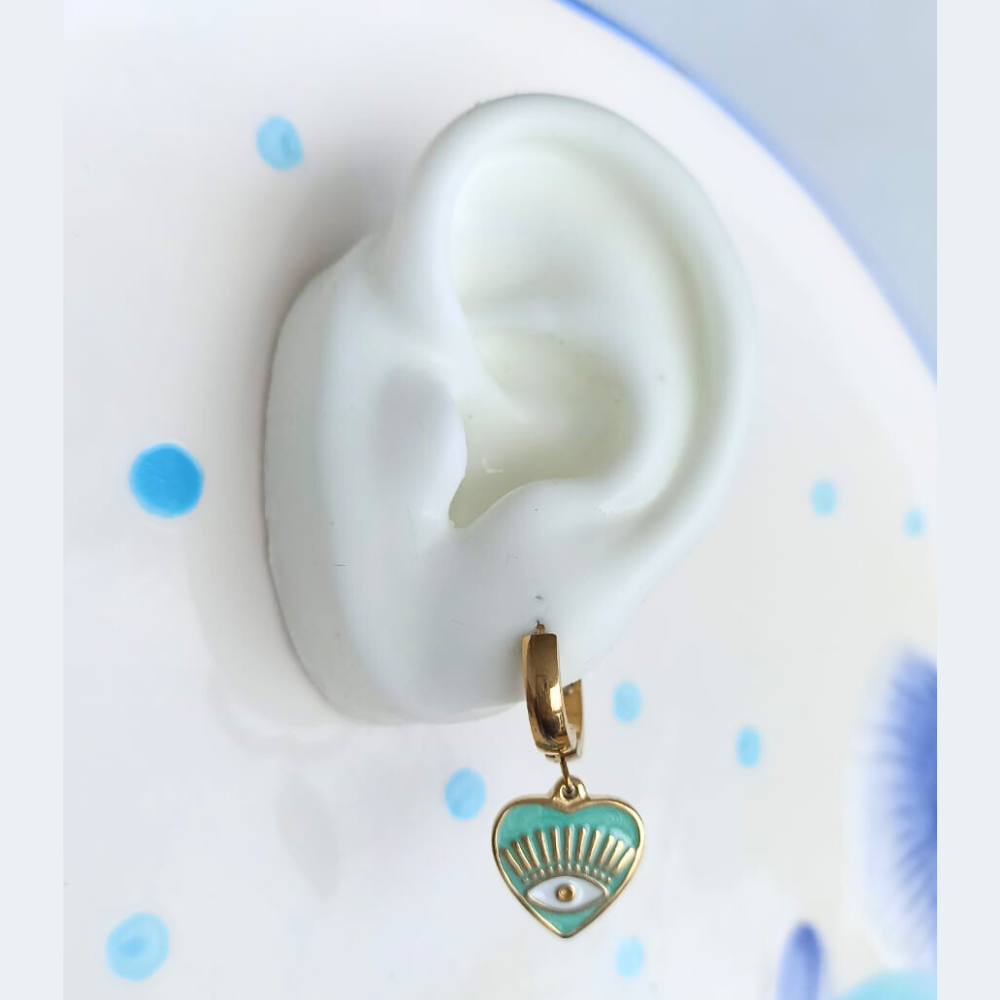 Aretes Huggies Corazón Aguamarina